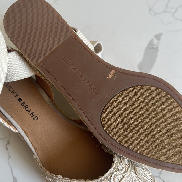 Lucky brand luvna beige wedge size 8.5 - Picture 5 of 6